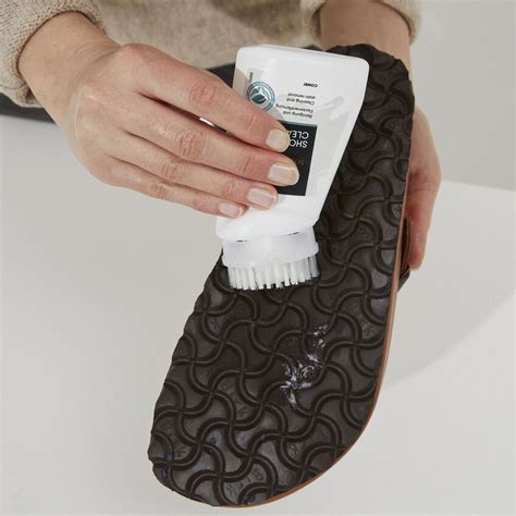 pulire birkenstock bicarbonato e limone